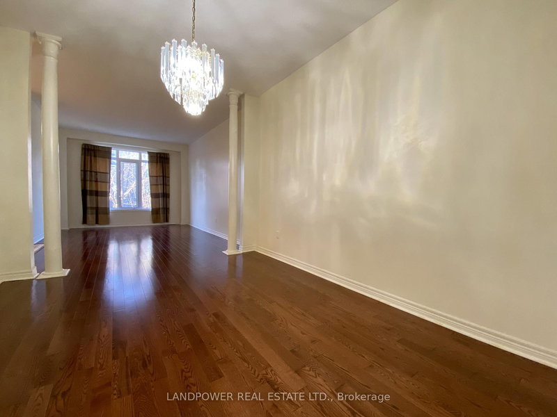 34 Cameo Dr, Richmond Hill, L4S 2C3 | Image 2