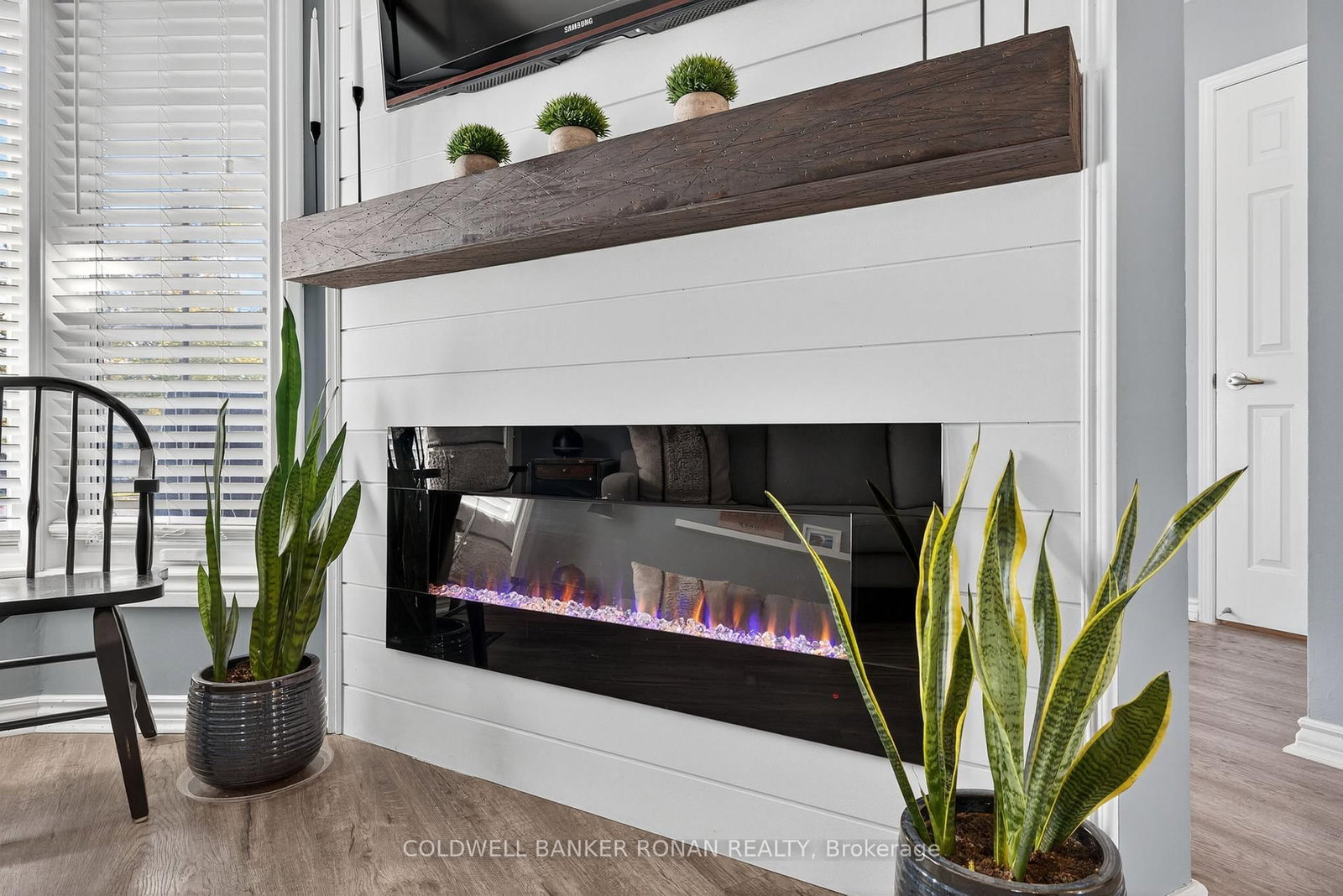 Detached House for sale at 82 Oak Street, New Tecumseth, Ontario, L9R 1P3 - Alliston - MLS: N12883364