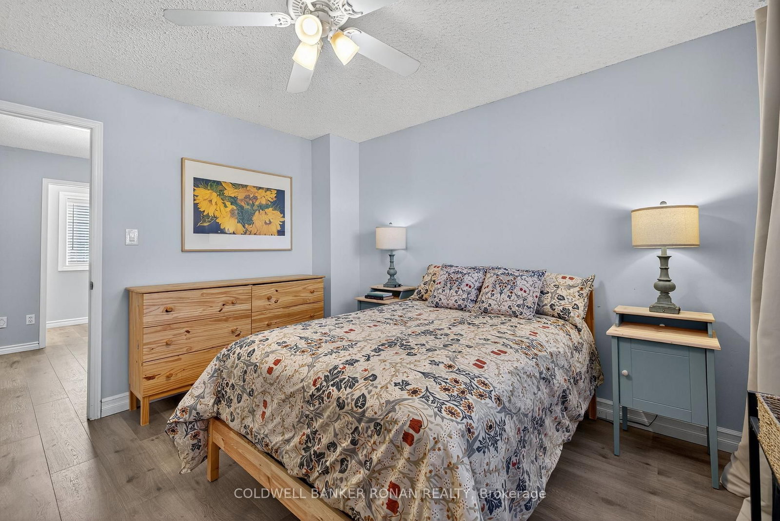 Detached House for sale at 82 Oak Street, New Tecumseth, Ontario, L9R 1P3 - Alliston - MLS: N12883364