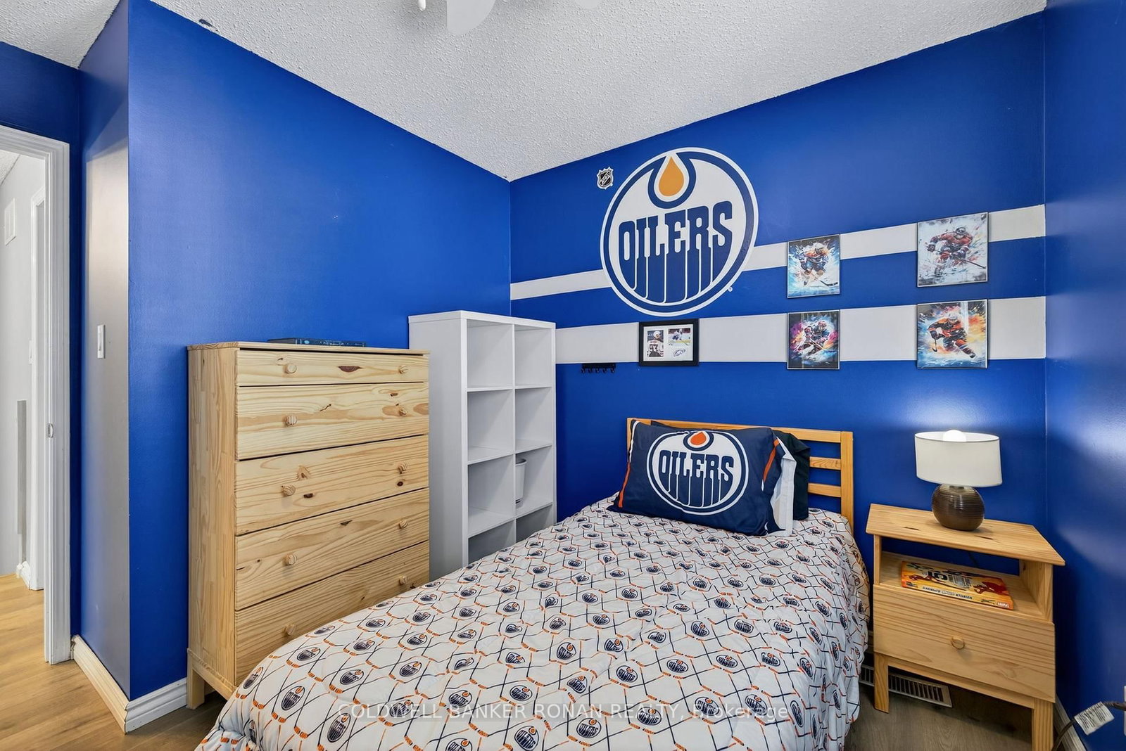 Detached House for sale at 82 Oak Street, New Tecumseth, Ontario, L9R 1P3 - Alliston - MLS: N12883364