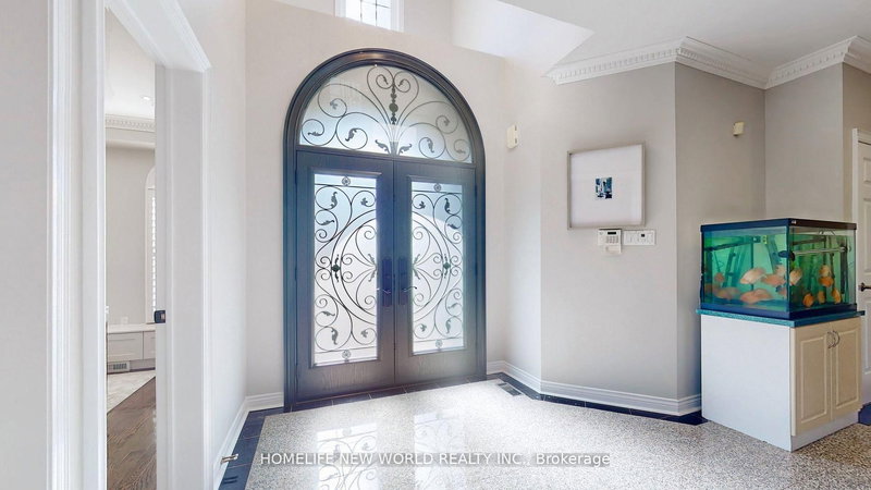 115 Golden Tulip Cres, Markham, L6C 1W4 | Image 3