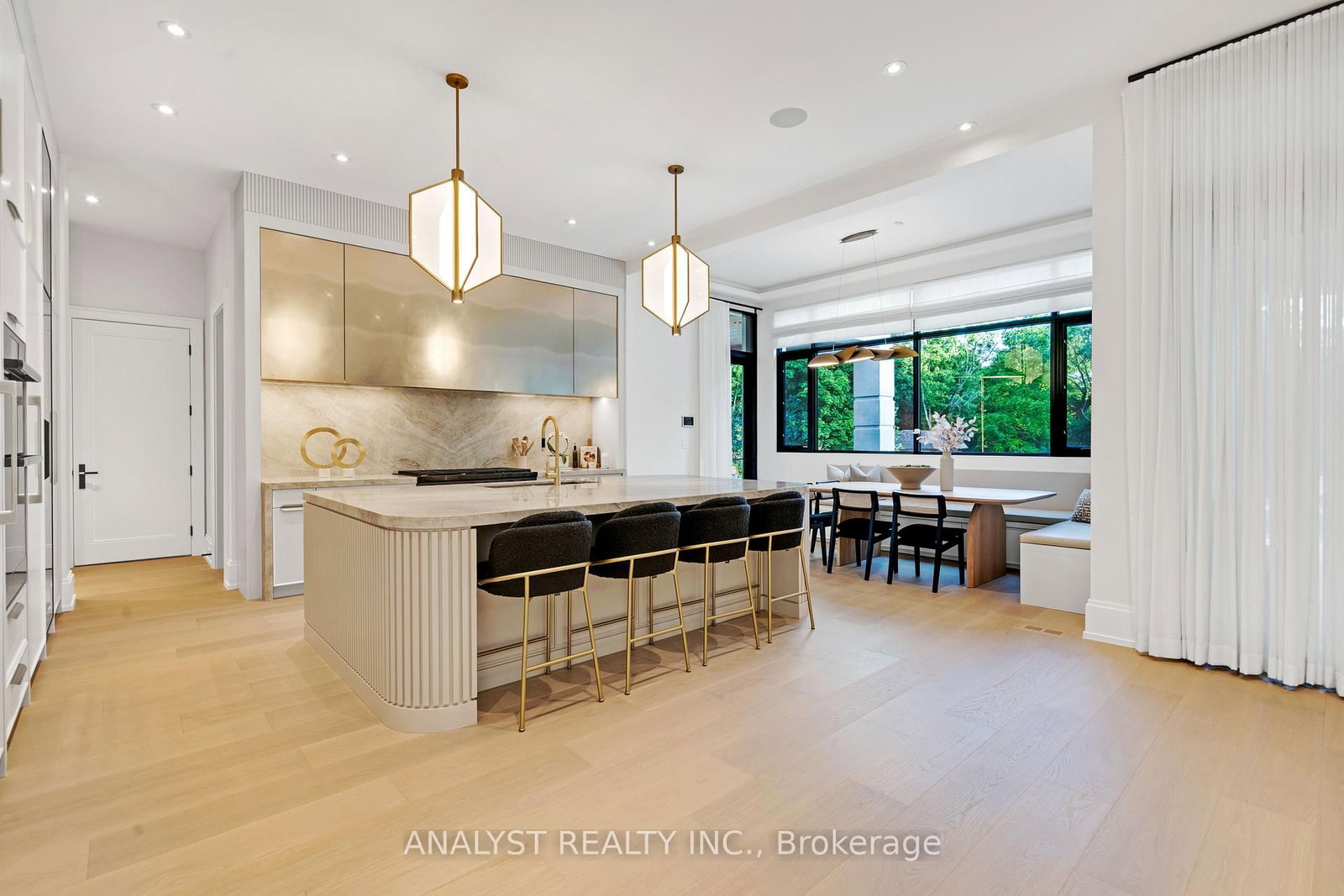 Detached House for sale at 81 Ellis Avenue, King, Ontario, L0G 1N0 - Nobleton - MLS: N12883984