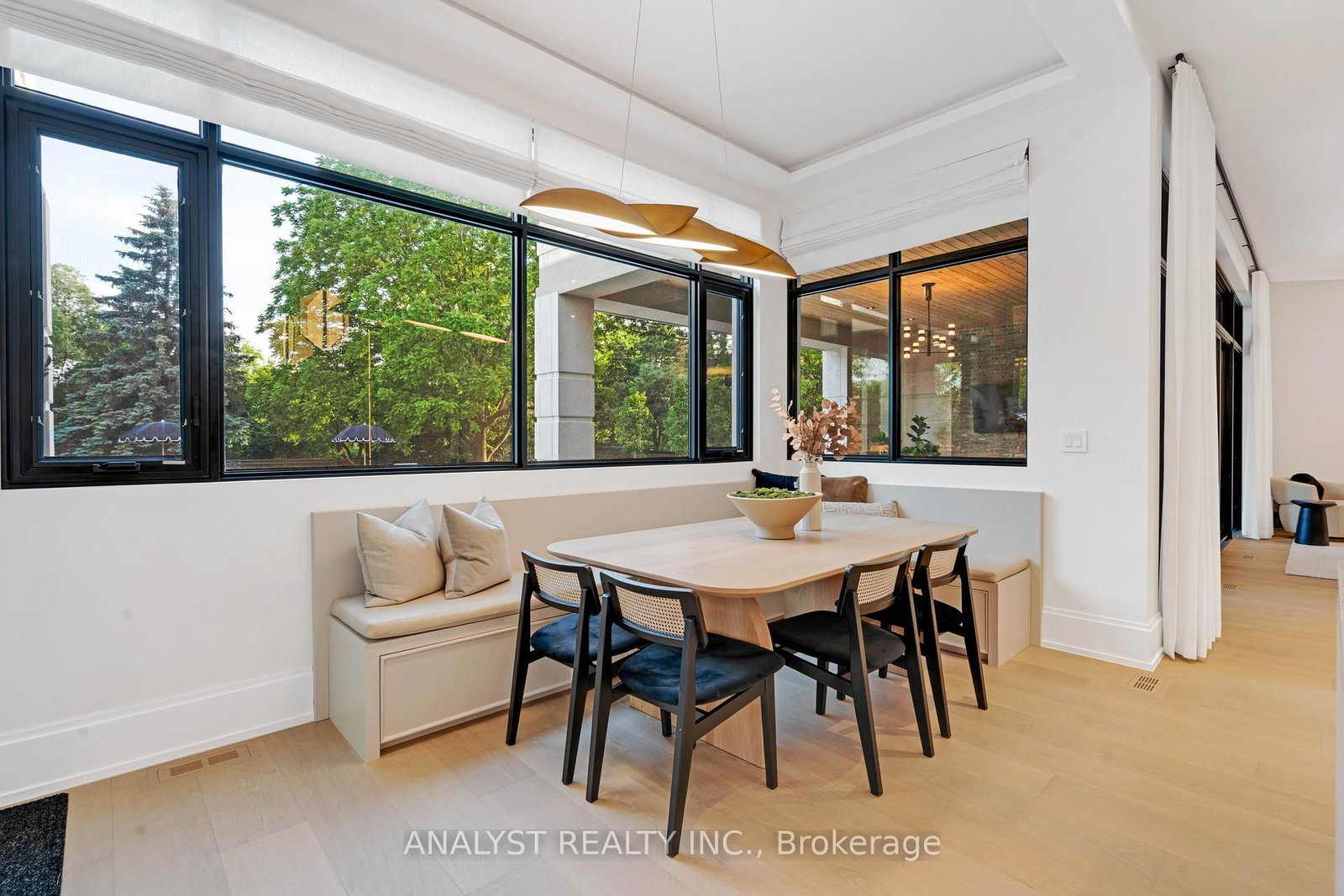 Detached House for sale at 81 Ellis Avenue, King, Ontario, L0G 1N0 - Nobleton - MLS: N12883984