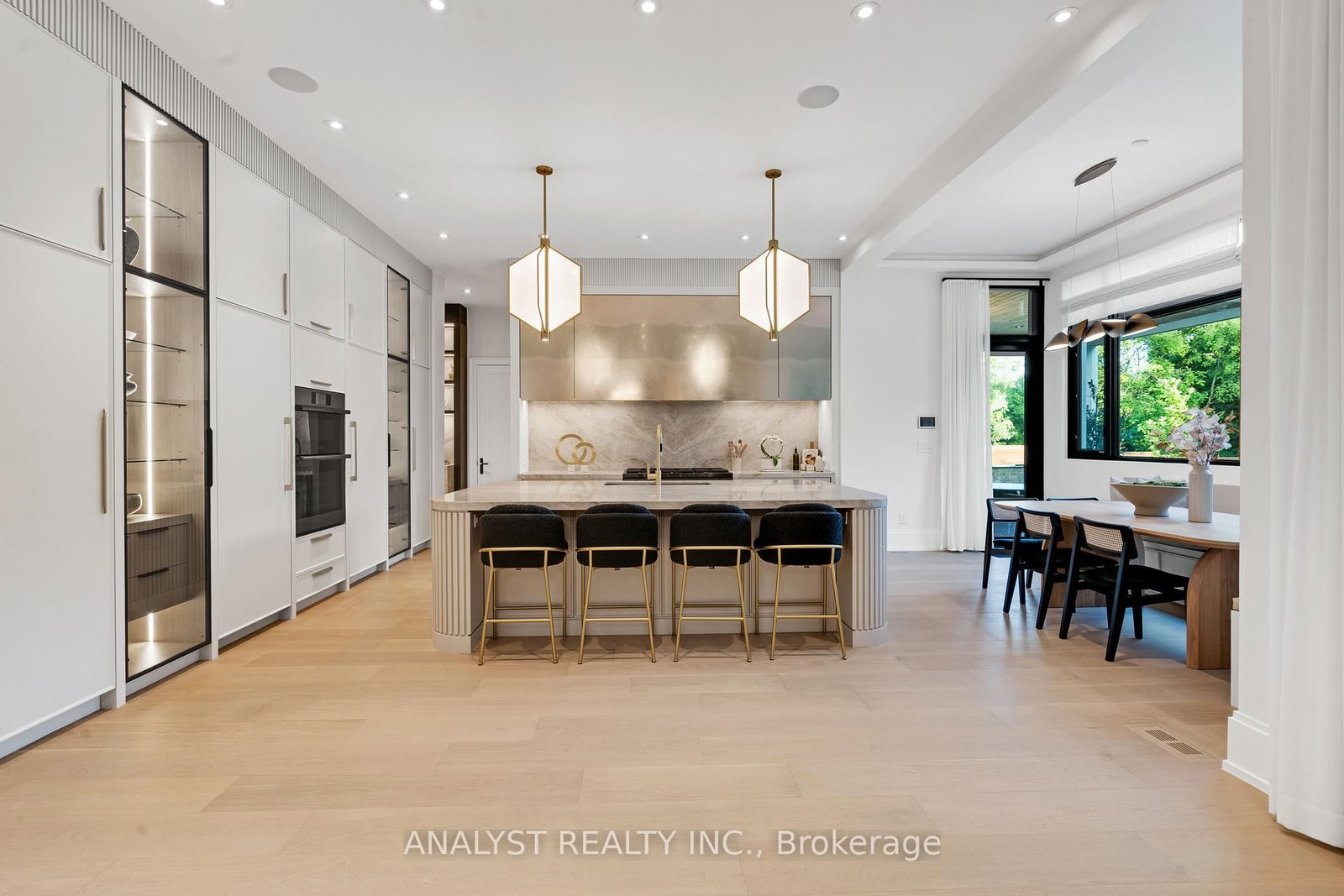 Detached House for sale at 81 Ellis Avenue, King, Ontario, L0G 1N0 - Nobleton - MLS: N12883984