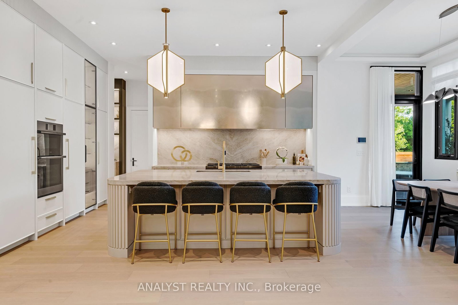 Detached House for sale at 81 Ellis Avenue, King, Ontario, L0G 1N0 - Nobleton - MLS: N12883984