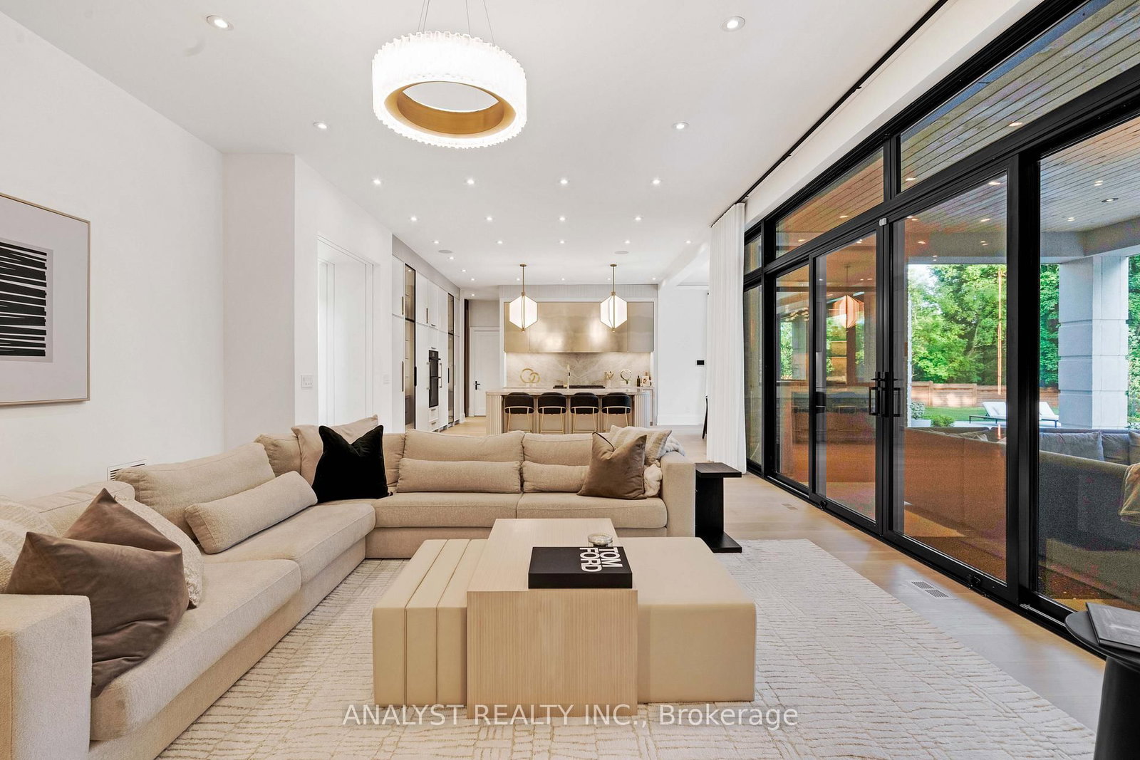 Detached House for sale at 81 Ellis Avenue, King, Ontario, L0G 1N0 - Nobleton - MLS: N12883984