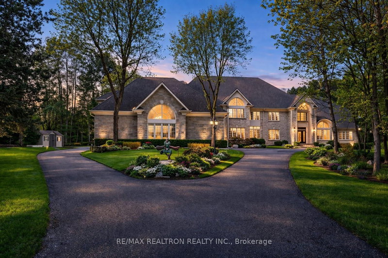 65 Offord Cres, Aurora, L4G 3G8 | Image 2