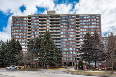 Condo sold at PH05-33 Weldrick Road, Richmond Hill, Ontario, L4C 8W4 - Observatory - MLS: N12885800