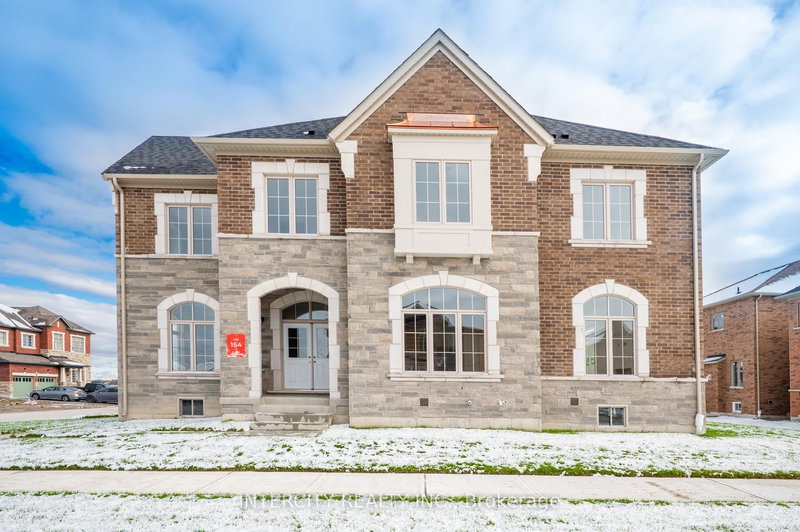 71 Lorrain Hand Ave, Georgina, L4P 0T2 | Image 2