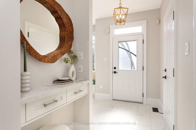 10 Belle Terre Way, Markham, L6E 2A2 | Image 3