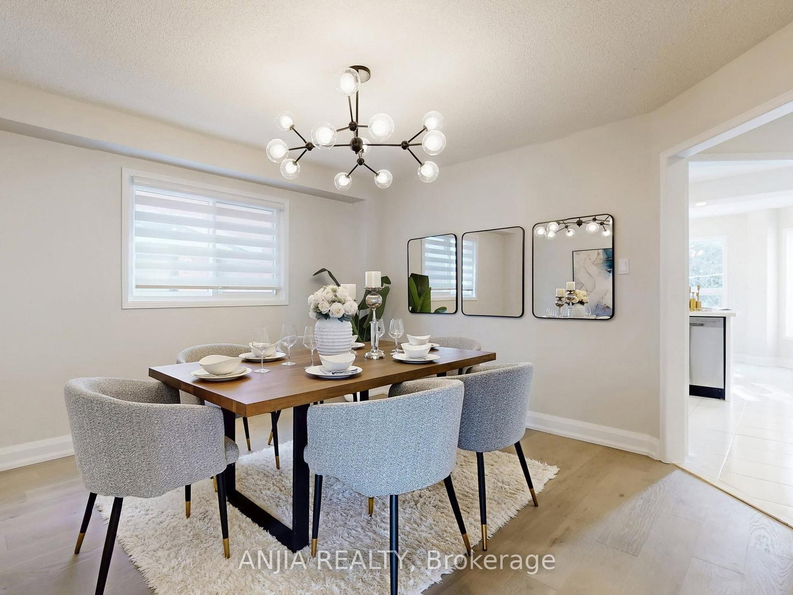 Detached House for sale at 43 Leno Mills Avenue, Richmond Hill, Ontario, L4S 1C2 - Devonsleigh - MLS: N12886264