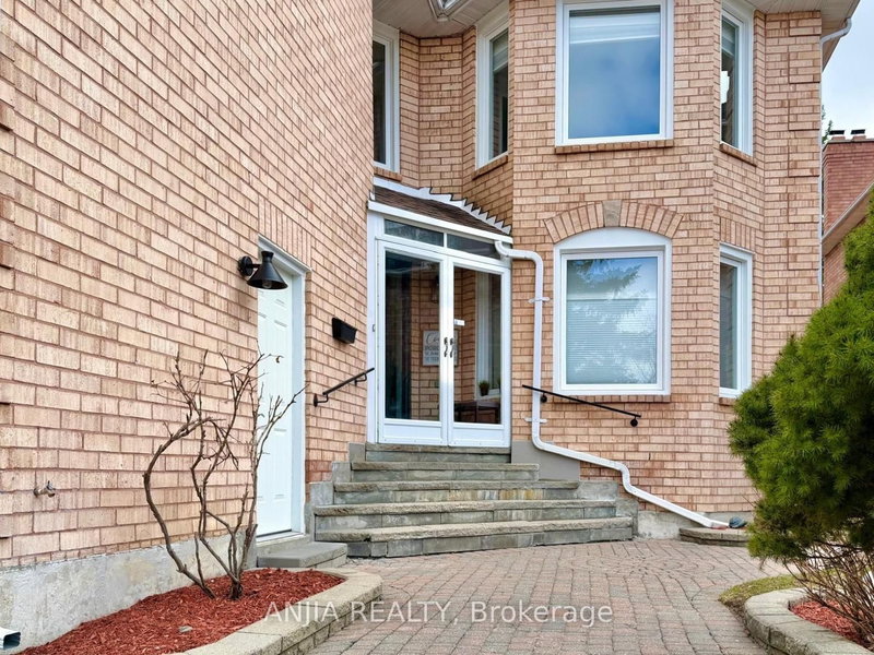 43 Leno Mills Ave, Richmond Hill, L4S 1C2 | Image 3