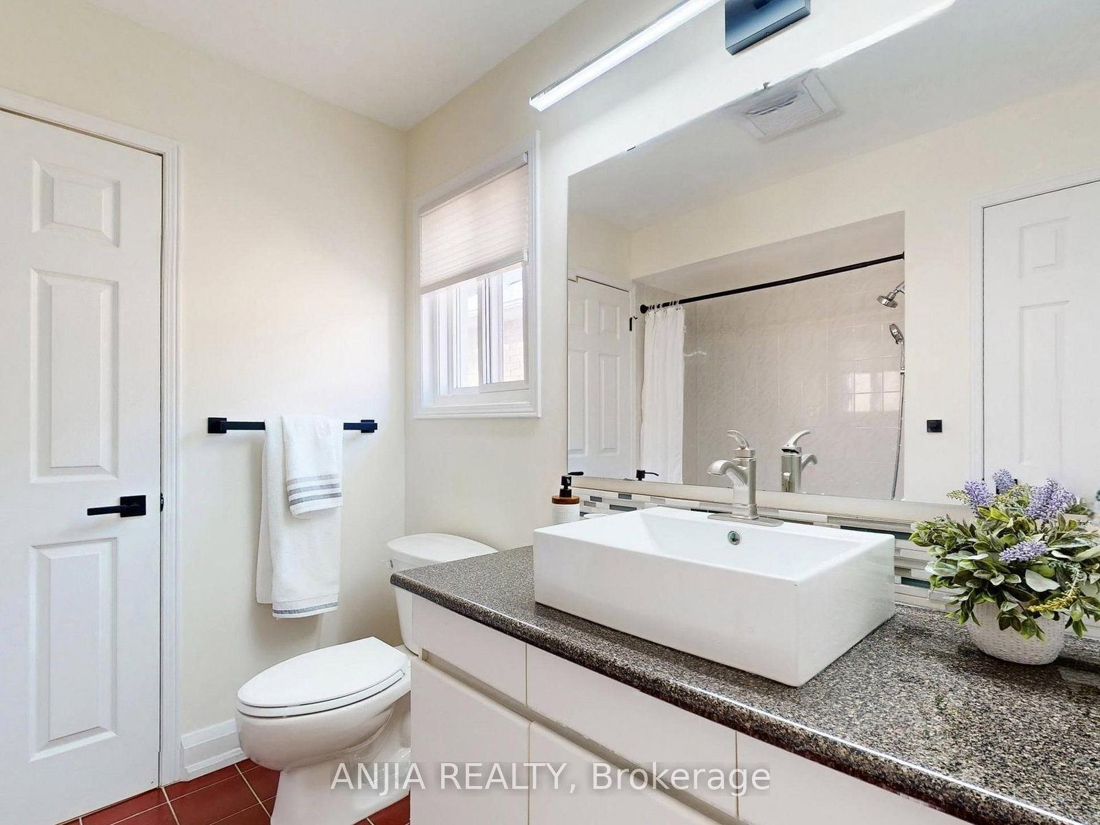 Detached House for sale at 43 Leno Mills Avenue, Richmond Hill, Ontario, L4S 1C2 - Devonsleigh - MLS: N12886264