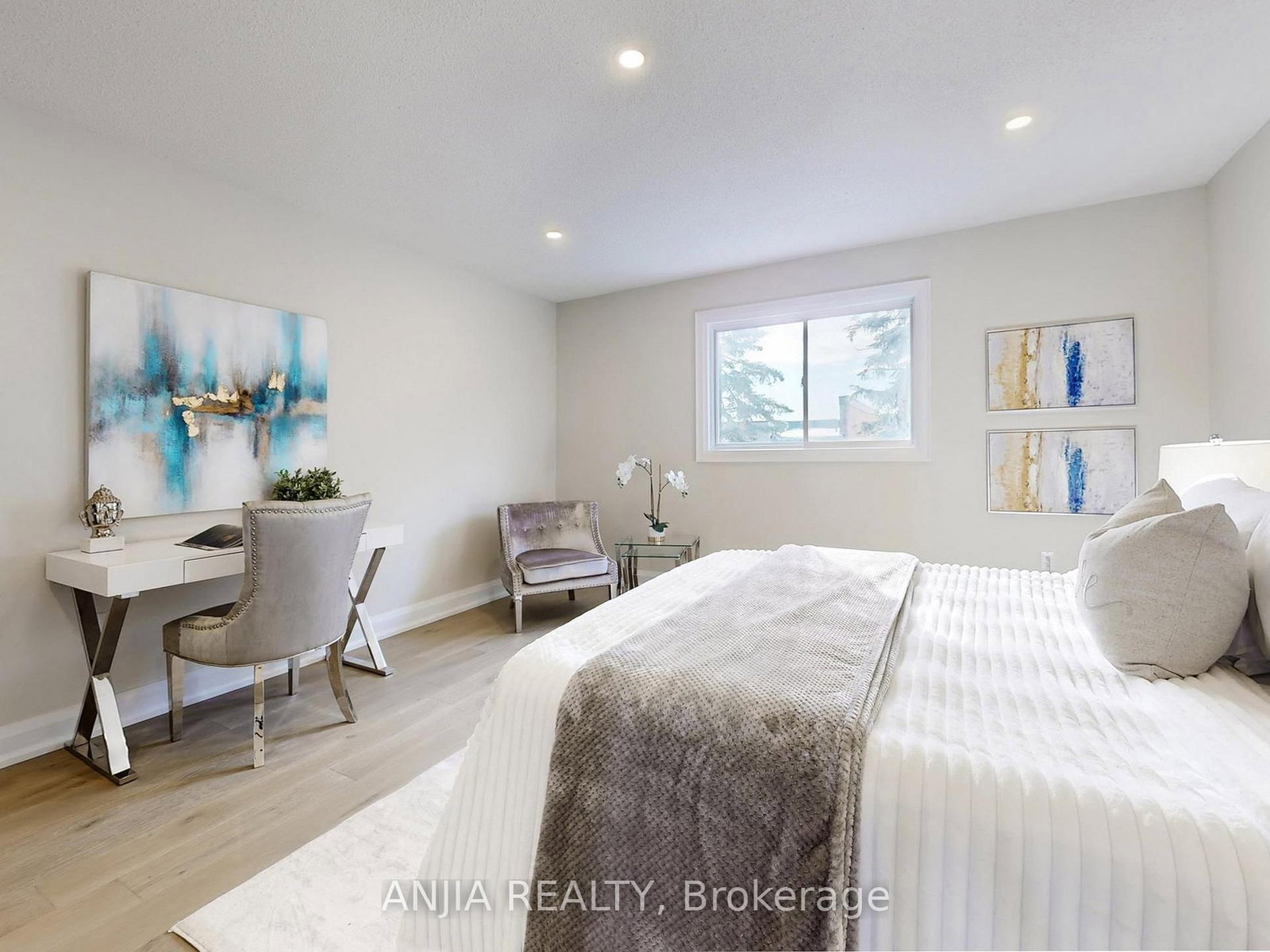 Detached House for sale at 43 Leno Mills Avenue, Richmond Hill, Ontario, L4S 1C2 - Devonsleigh - MLS: N12886264