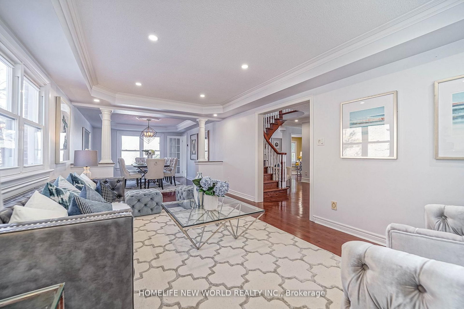 Detached House for sale at 15 Marylebone Crescent, Richmond Hill, Ontario, L4E 2L5 - Oak Ridges Lake Wilcox - MLS: N12886826