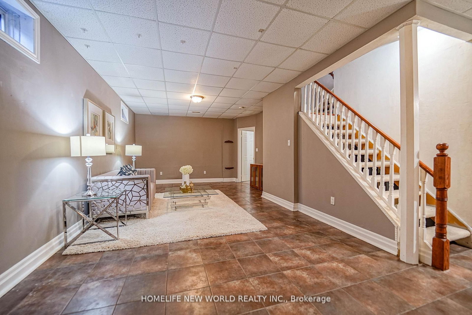 Detached House for sale at 15 Marylebone Crescent, Richmond Hill, Ontario, L4E 2L5 - Oak Ridges Lake Wilcox - MLS: N12886826