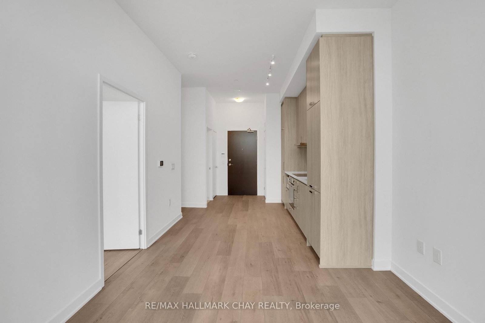 60 Honeycrisp Crescent, Unit 217 - Photo 6