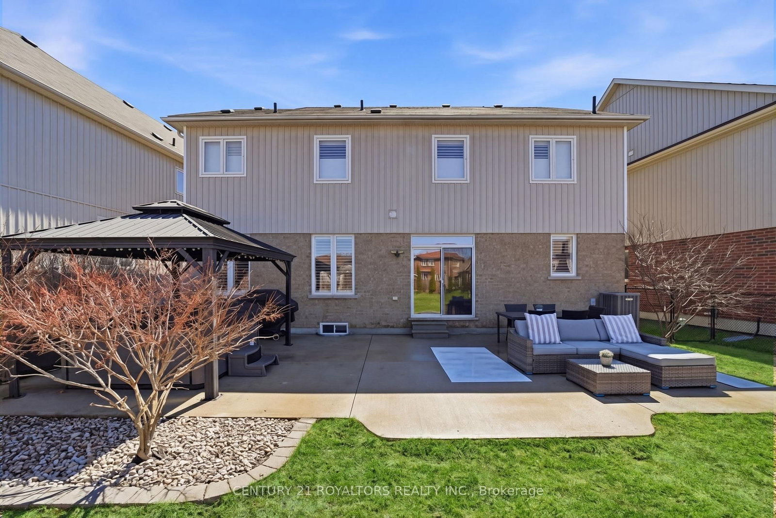 Detached House for sale at 74 Latimer Avenue, Essa, Ontario, L0M 1B5 - Angus - MLS: N12887762