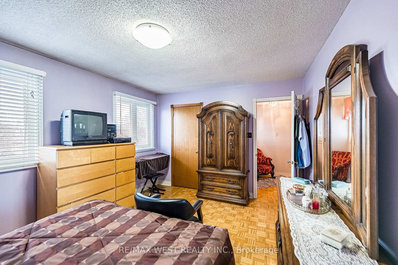 Detached House for sale at 81 Vera Street, Vaughan, Ontario, L4L 5S4 - East Woodbridge - MLS: N12888034