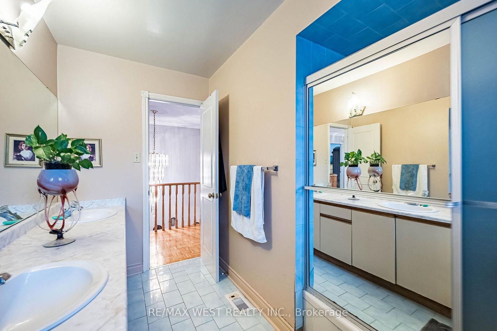 Detached House for sale at 81 Vera Street, Vaughan, Ontario, L4L 5S4 - East Woodbridge - MLS: N12888034