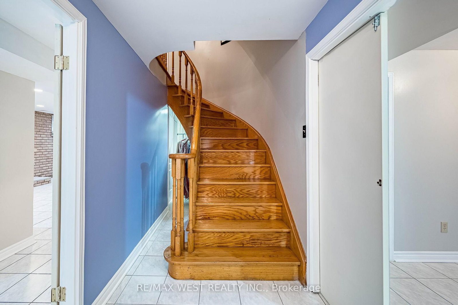 Detached House for sale at 81 Vera Street, Vaughan, Ontario, L4L 5S4 - East Woodbridge - MLS: N12888034