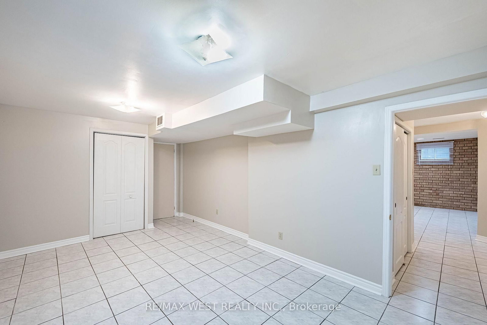 Detached House for sale at 81 Vera Street, Vaughan, Ontario, L4L 5S4 - East Woodbridge - MLS: N12888034