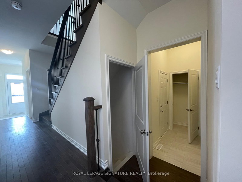 50 Hartington St, Vaughan, L4H 5J7 | Image 3