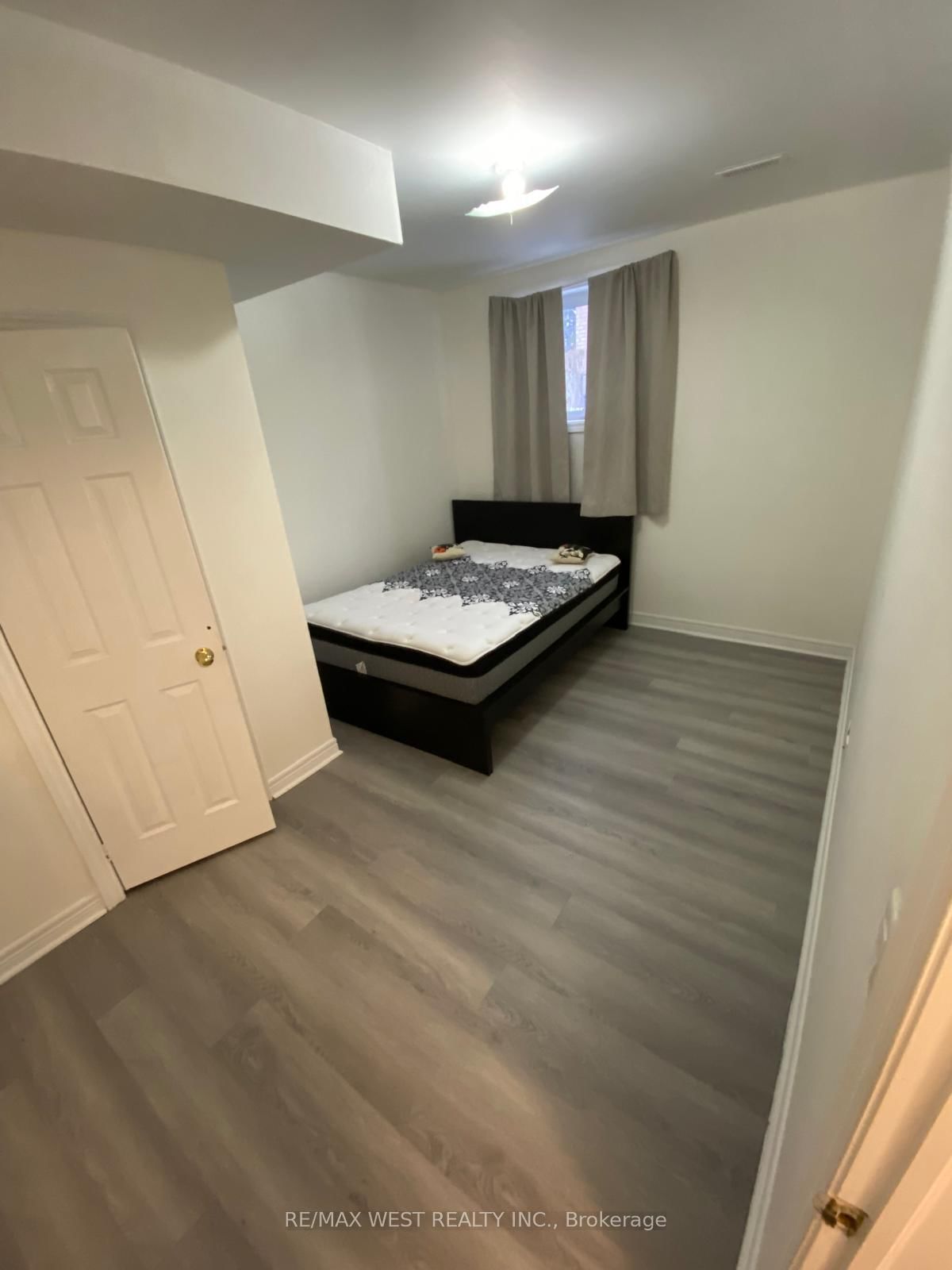 9720 Keele Street - Photo 5