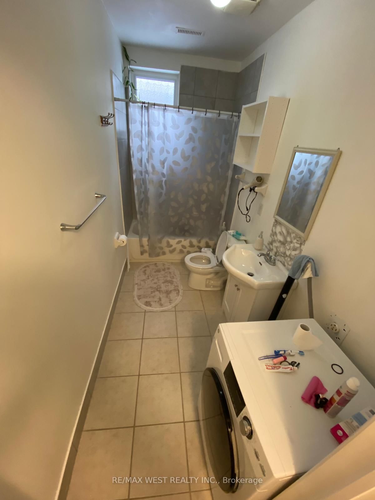 9720 Keele Street - Photo 7