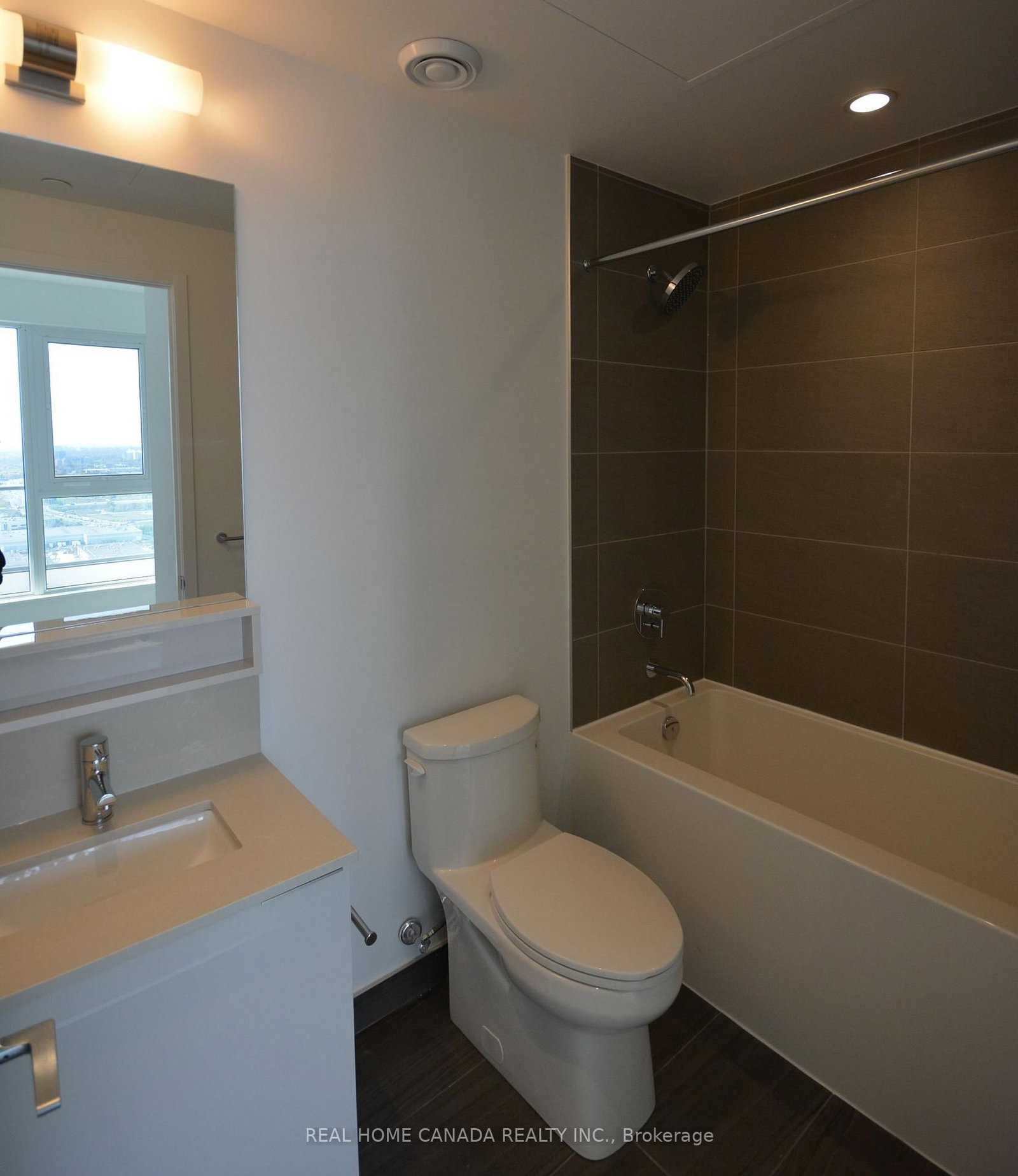 898 Portage Parkway, Unit 3906 Master - Photo 7