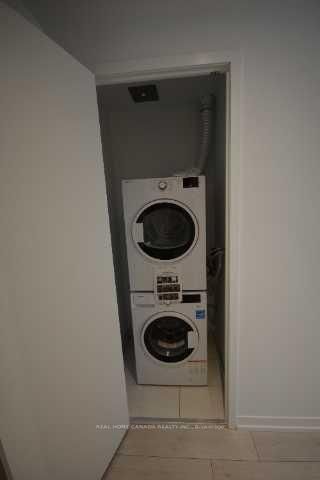 898 Portage Parkway, Unit 3906 Master - Photo 8