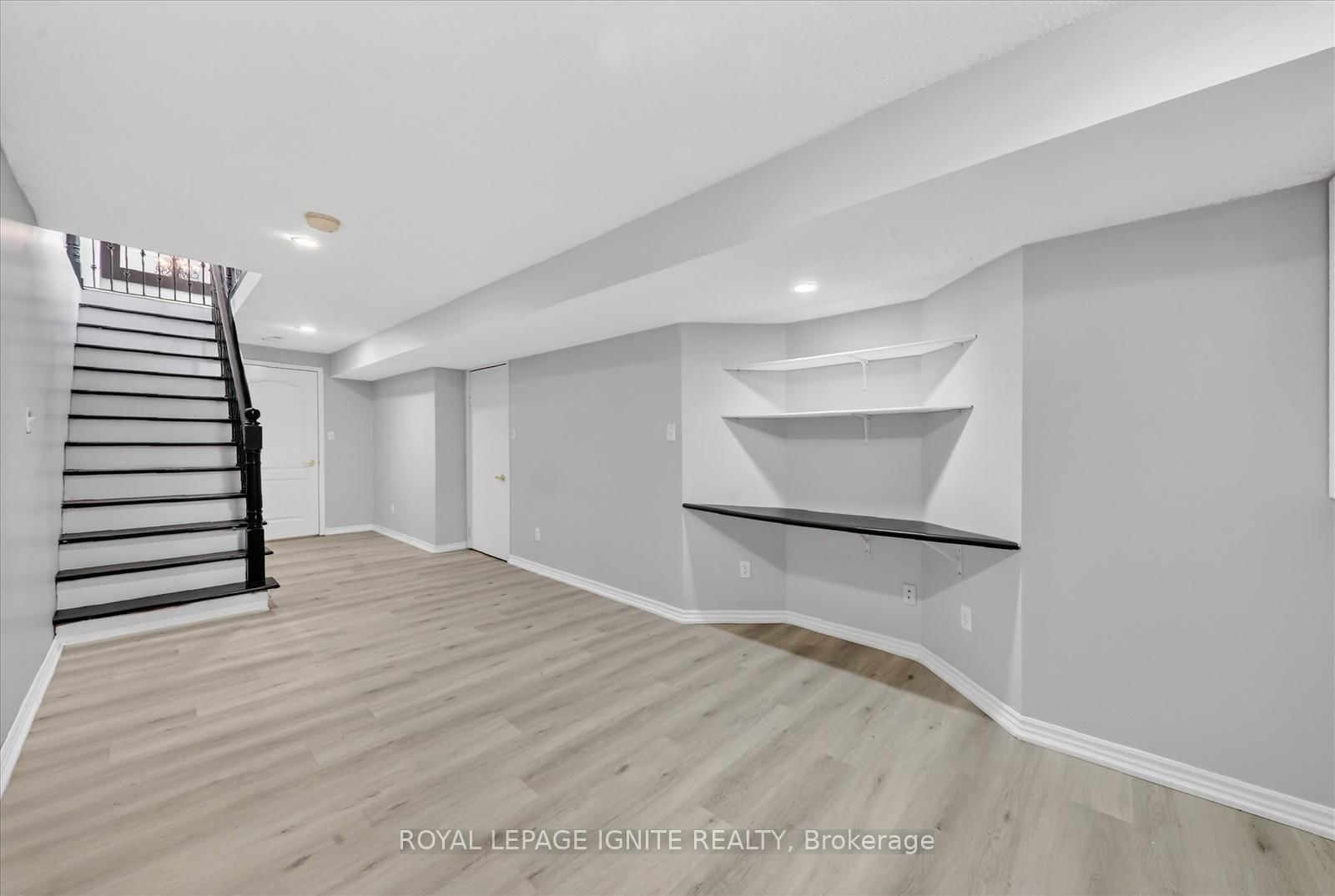 Detached House for sale at 66 Alfred Paterson Drive, Markham, Ontario, L6E 1J5 - Greensborough - MLS: N12889090