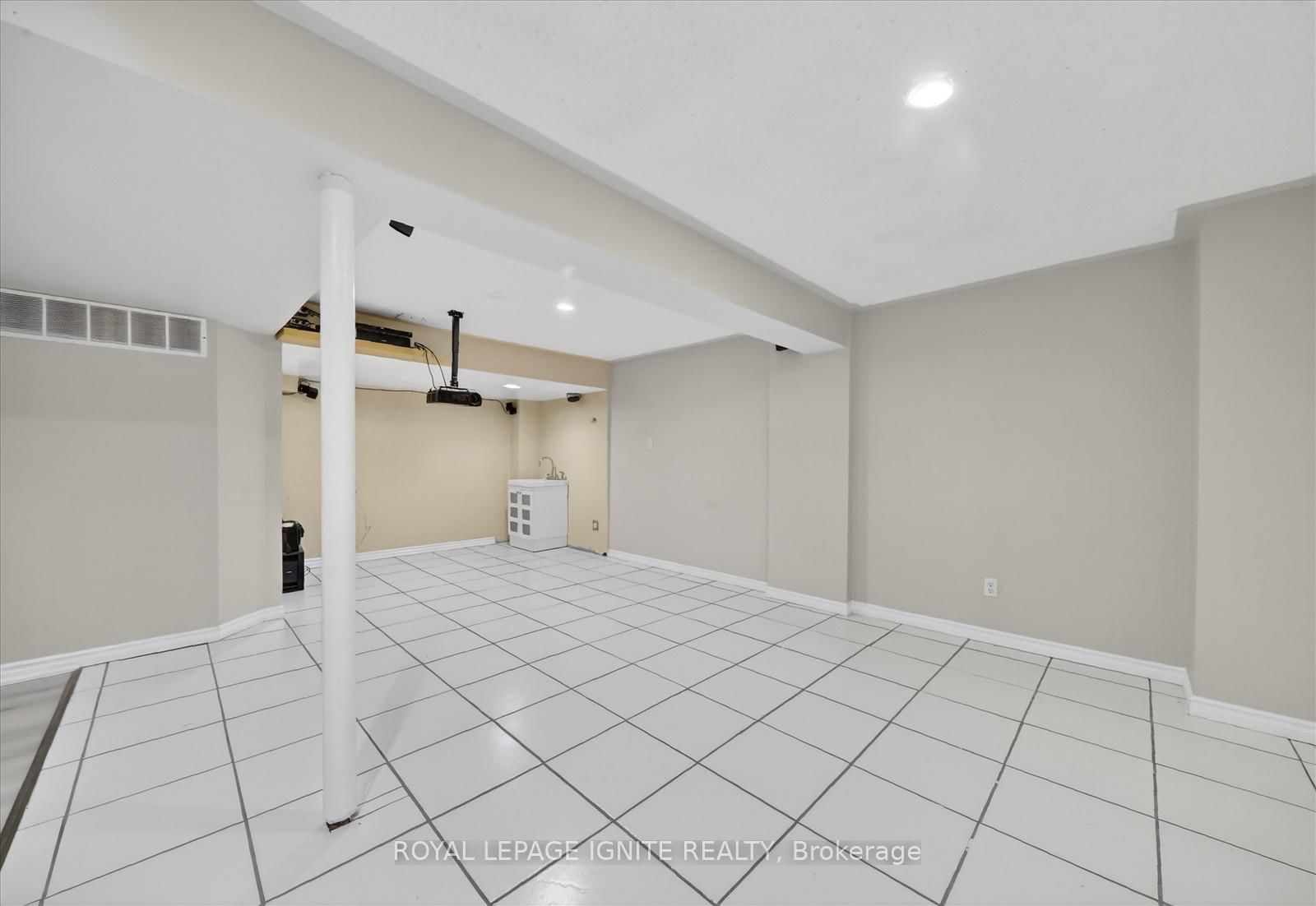 Detached House for sale at 66 Alfred Paterson Drive, Markham, Ontario, L6E 1J5 - Greensborough - MLS: N12889090