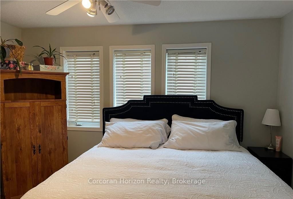 Townhouse for sale at 99 STONEMOUNT Crescent, Essa, Ontario, L0M 1B4 - Angus - MLS: N12889222