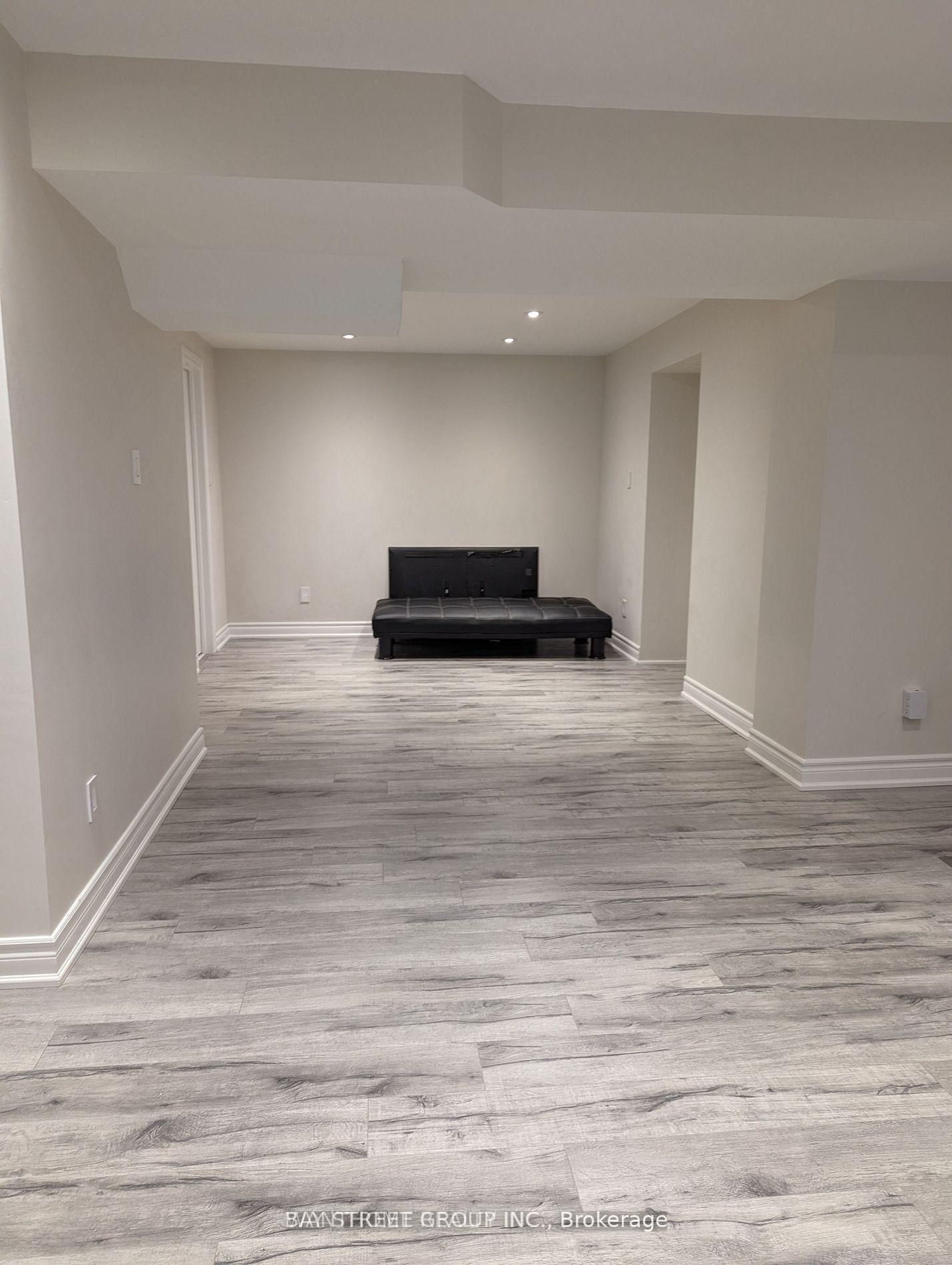 Detached House for lease at 35 Everett Street, Markham, Ontario, L6E 0H6 - Wismer - MLS: N12889236