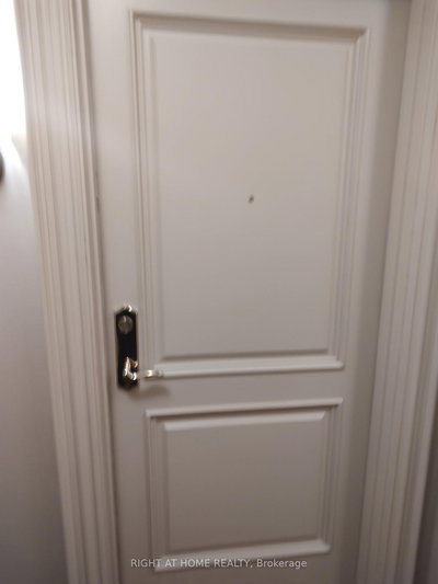 701 - 9245 Jane St | Vaughan | Image