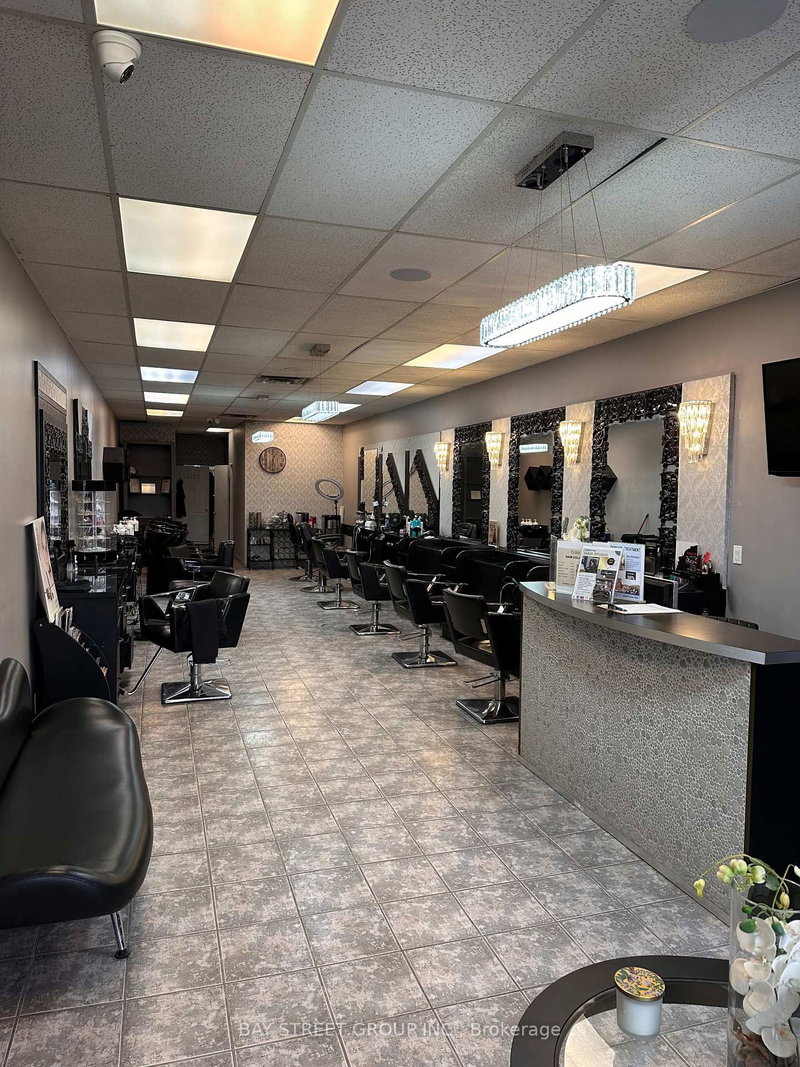 Unit 10 - 10610 Bayview Ave, Richmond Hill, L4C 3N8 | Image 2