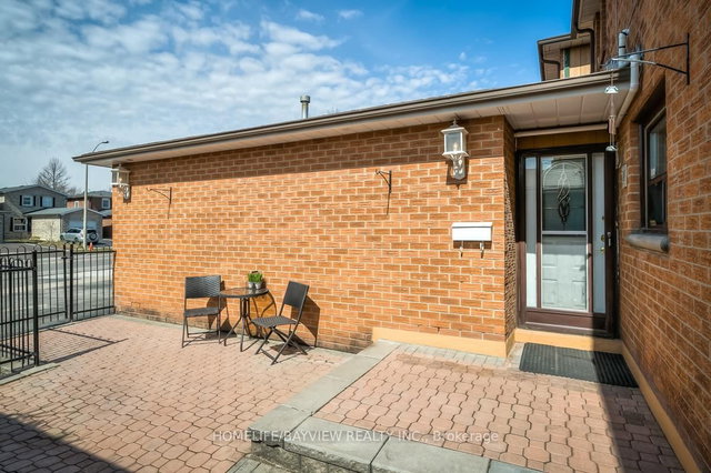 MAIN & SECOND FLOORS - 123 Kersey Crescent