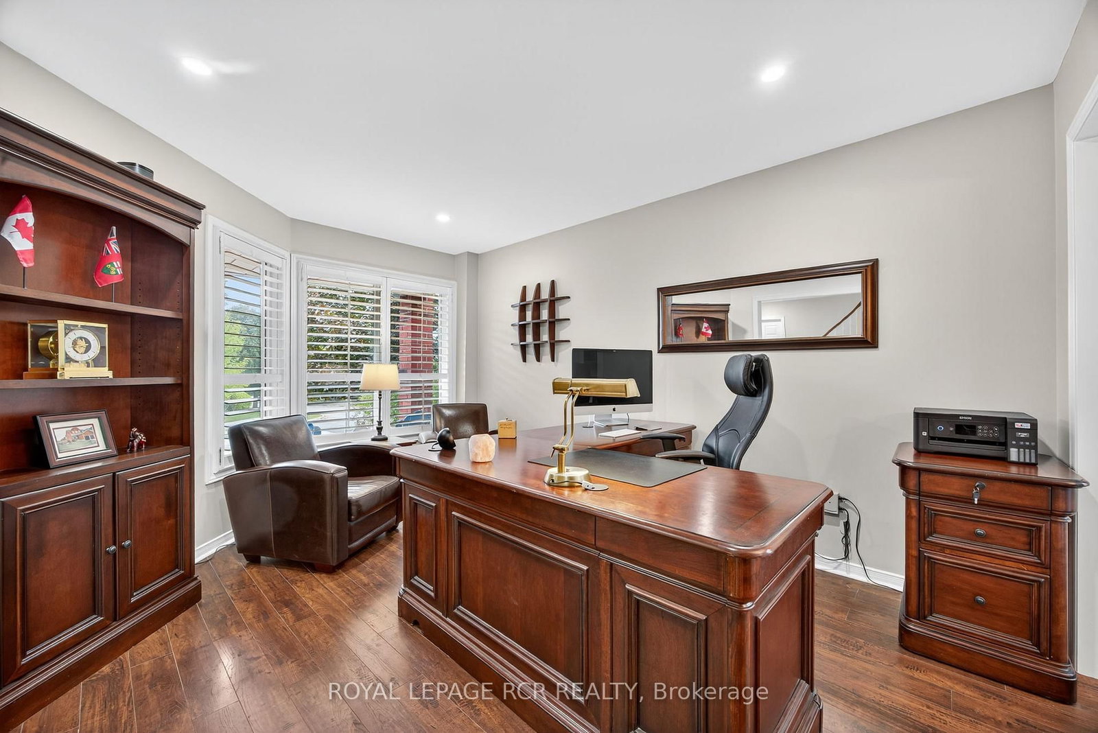 165 Bonny Meadows Drive • Aurora, ON photo 6