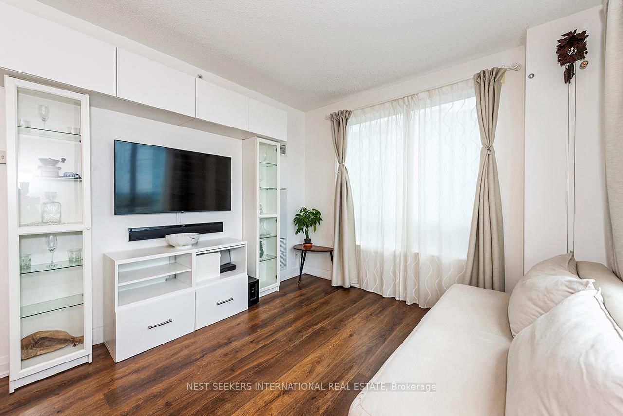 Condo for sale at 733-7165 Yonge Street, Markham, Ontario, L3T 0C9 - Grandview - MLS: N12891154