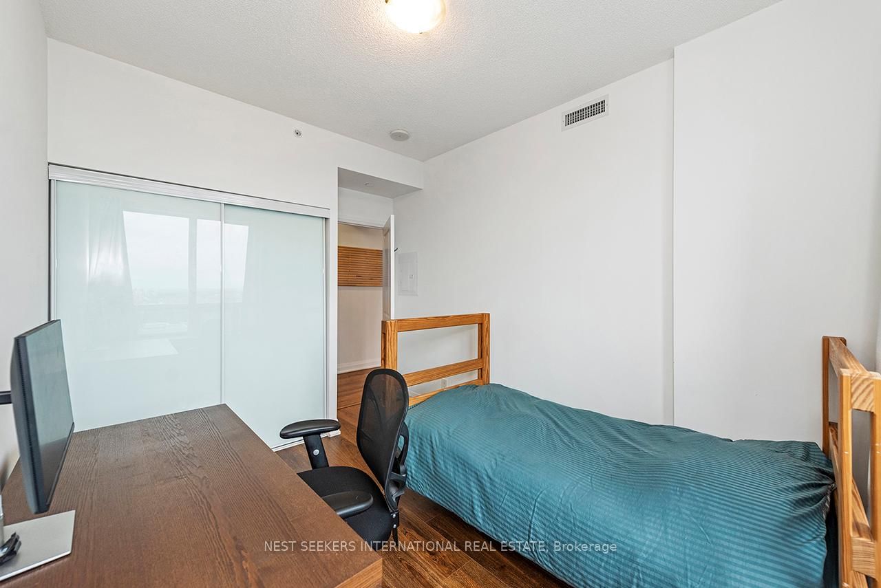 Condo for sale at 733-7165 Yonge Street, Markham, Ontario, L3T 0C9 - Grandview - MLS: N12891154