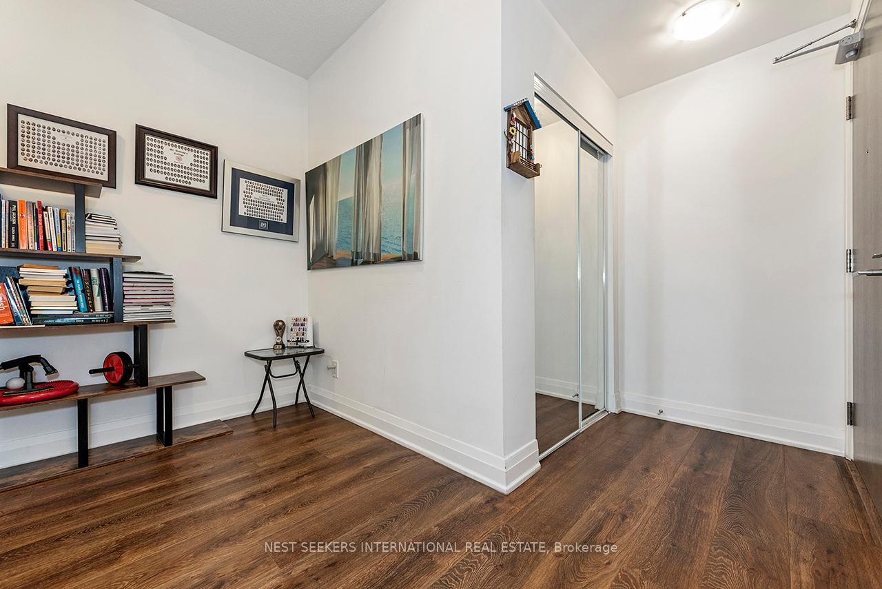 Condo for sale at 733-7165 Yonge Street, Markham, Ontario, L3T 0C9 - Grandview - MLS: N12891154