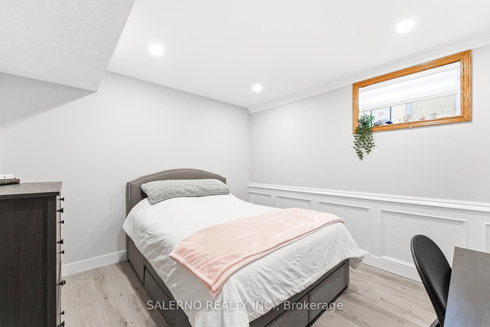 Detached House sold at 118 Torran Road, Vaughan, Ontario, L4L 2Y7 - Islington Woods - MLS: N12891398