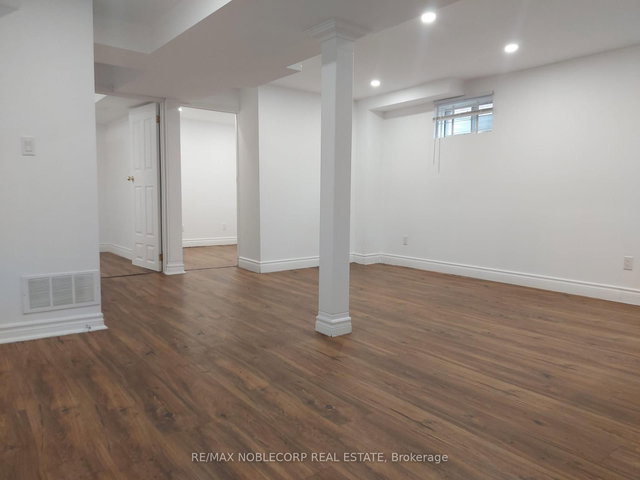 Bsmt - 40 Gray Crescent