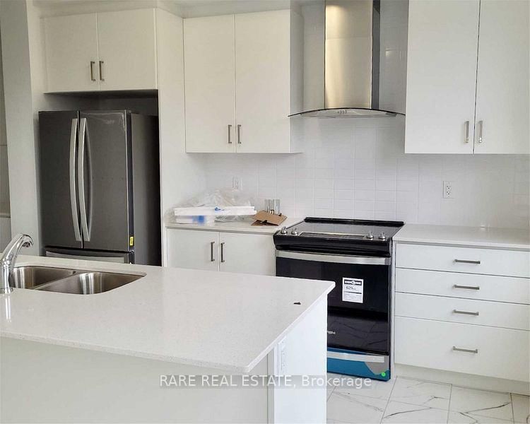 Townhouse for lease at 66 Carole Bell Way, Markham, Ontario, L6E 0W2 - Wismer - MLS: N12892098