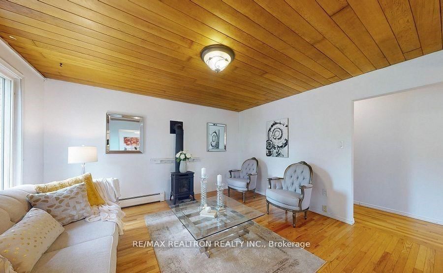 20201 E Yonge Street - Photo 19