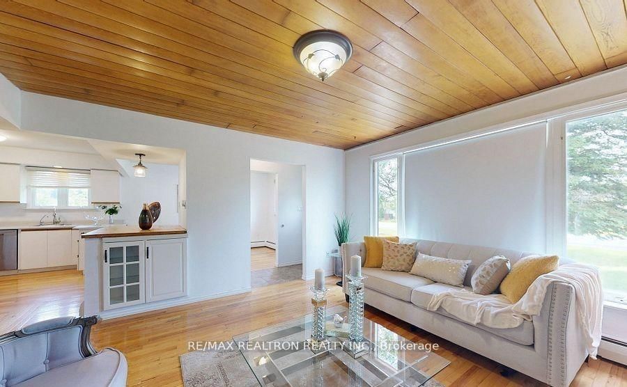 20201 E Yonge Street - Photo 21