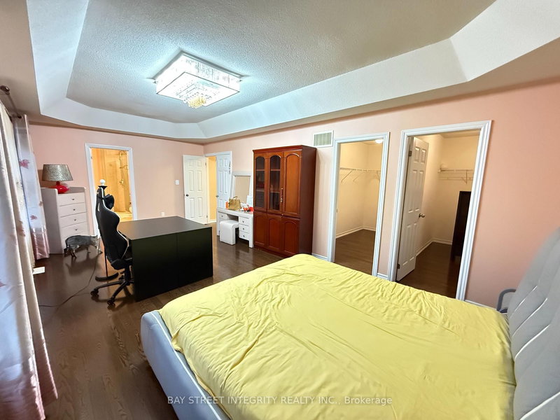 #1 - 26 Carolina Rose Cres, Markham, L6E 0P2 | Image 2