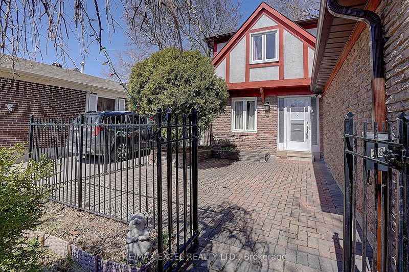 28 Holsworthy Cres, Markham, L3T 4C6 | Image 3