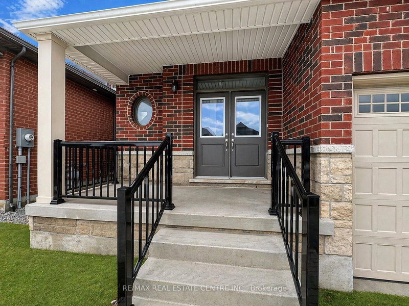 70 Wakefield Blvd, Essa, L3W 0L9 | Image 2